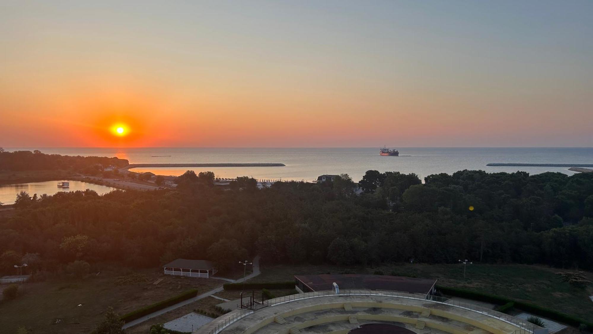 Aparthotel Black Sea View Olimp Exteriér fotografie